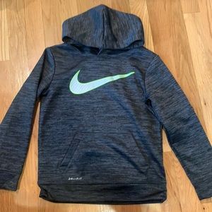 Nike boys hoodie